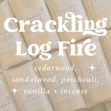 Load image into Gallery viewer, Crackling Log Fire Scented Snap Bar
